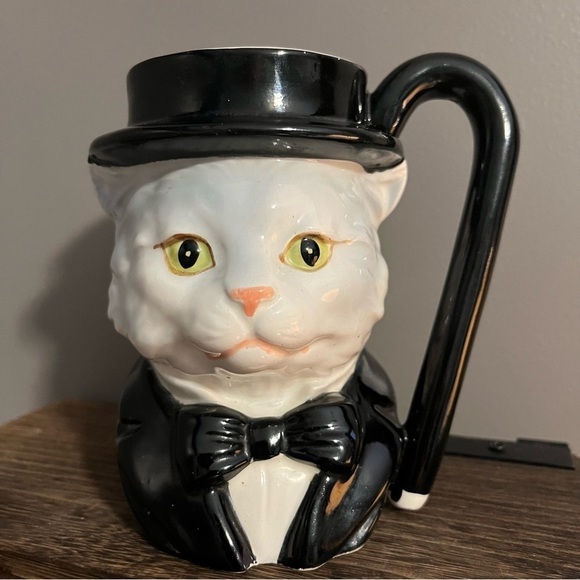 Quon Quon Japan Cat
Ceramic Mug Vintage Top Hat Tuxedo Hand Painted 1980, 20oz - Picture 2 of 9